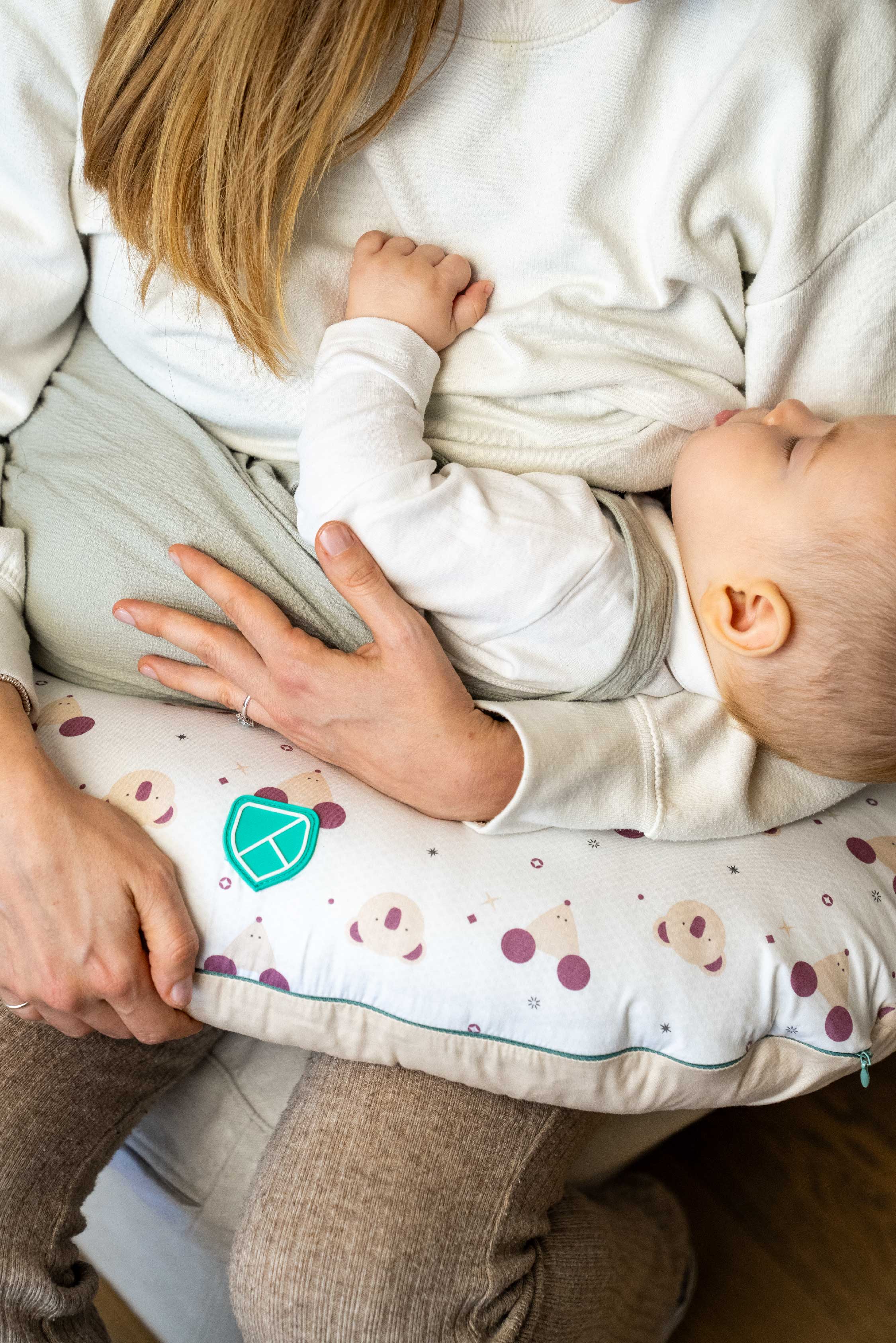 HUG BABY Breastfeeding Pillow - Mouse Koala - Image 4
