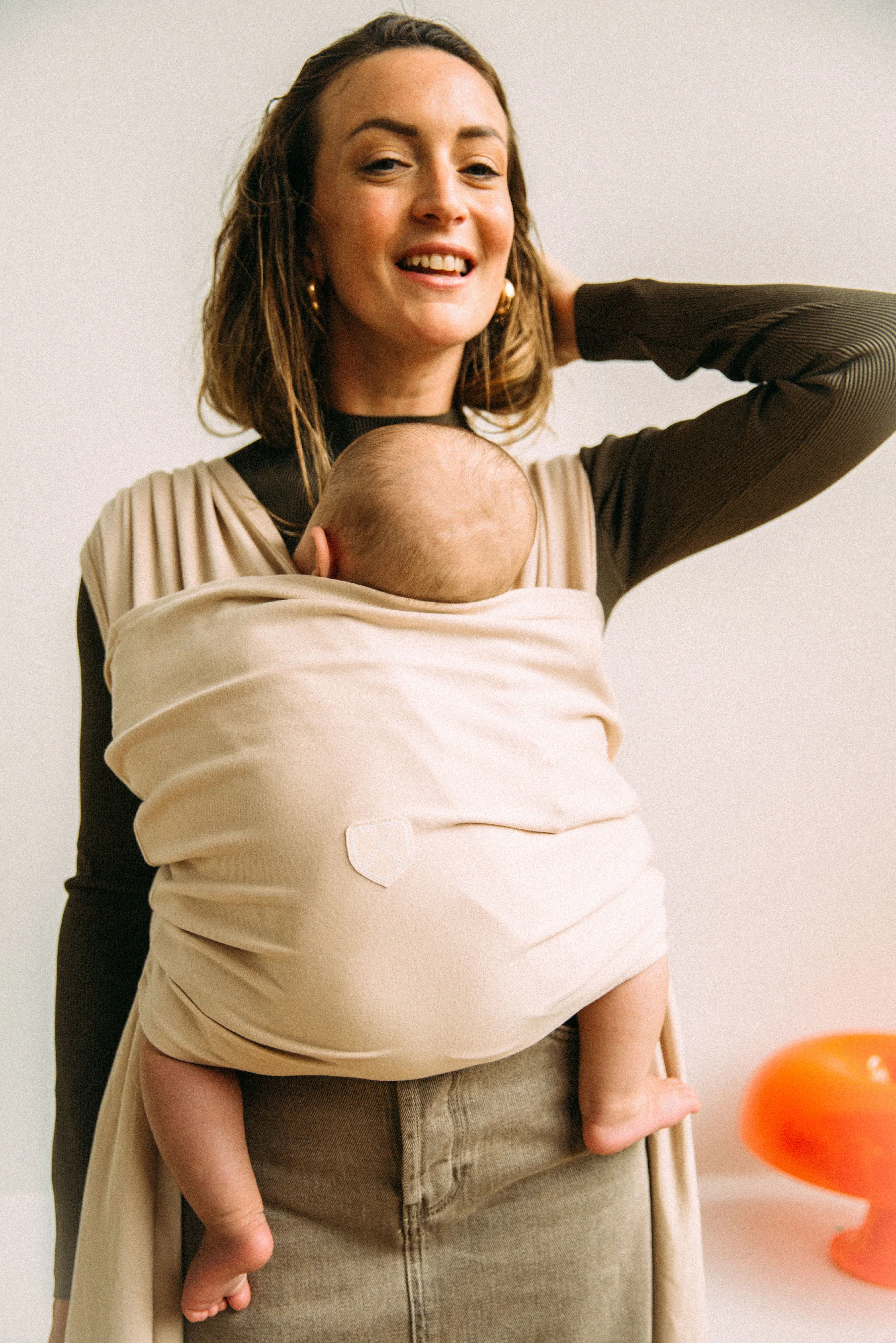 CUDDLE BAND 2 Newborn Baby Wrap - Beige - Image 4