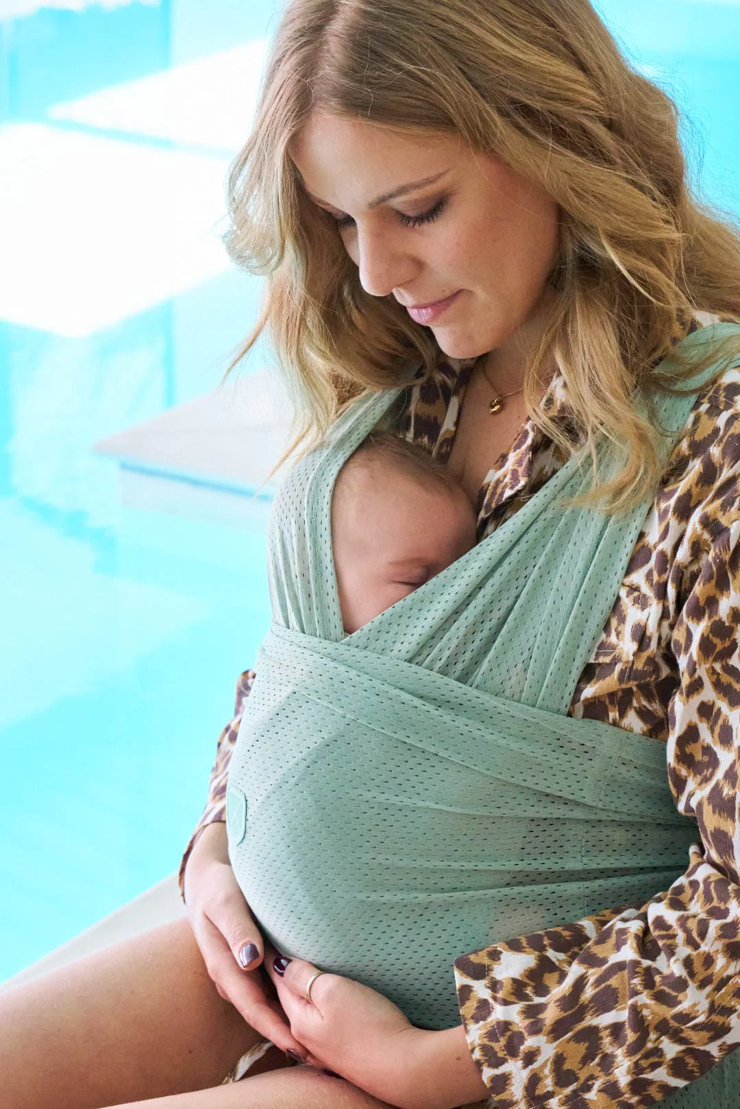 CUDDLE BREEZE Newborn Watersling Baby Wrap - Pale Green - Image 5