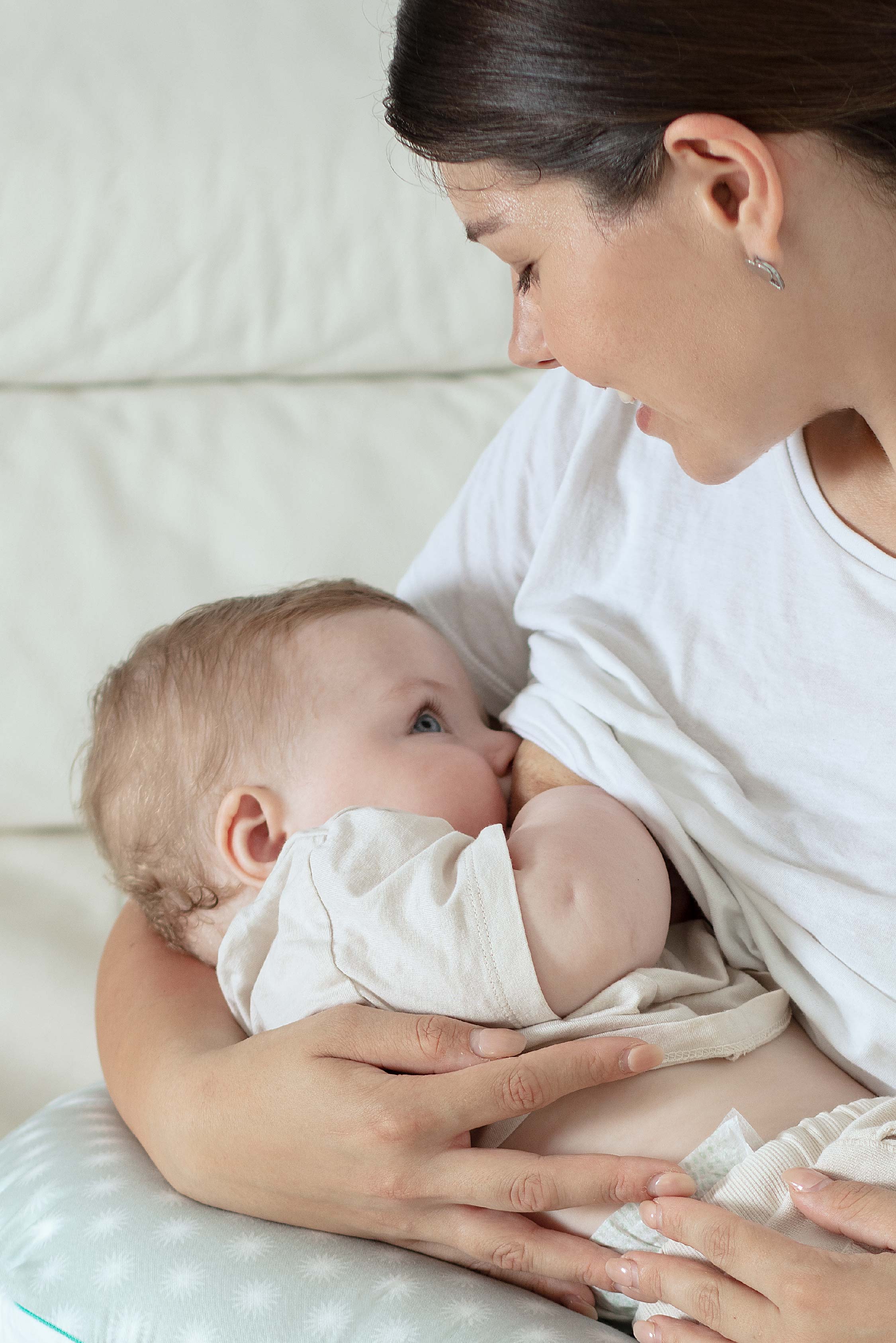 HUG BABY Breastfeeding Pillow - Star Grey - Image 4
