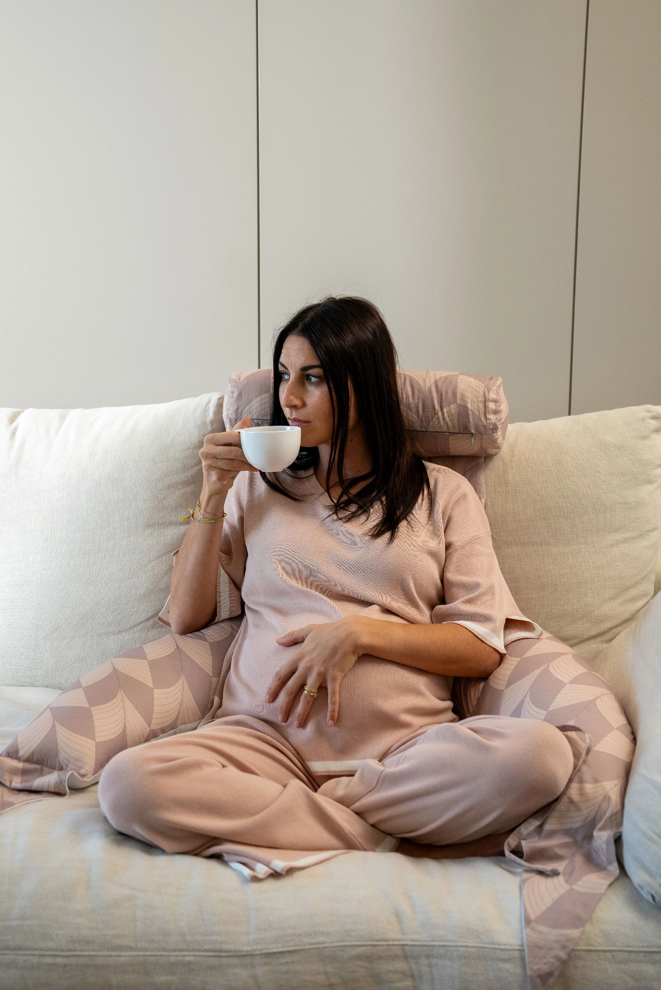 BREASTFEEDING BUNDLE PLUS - Image 2