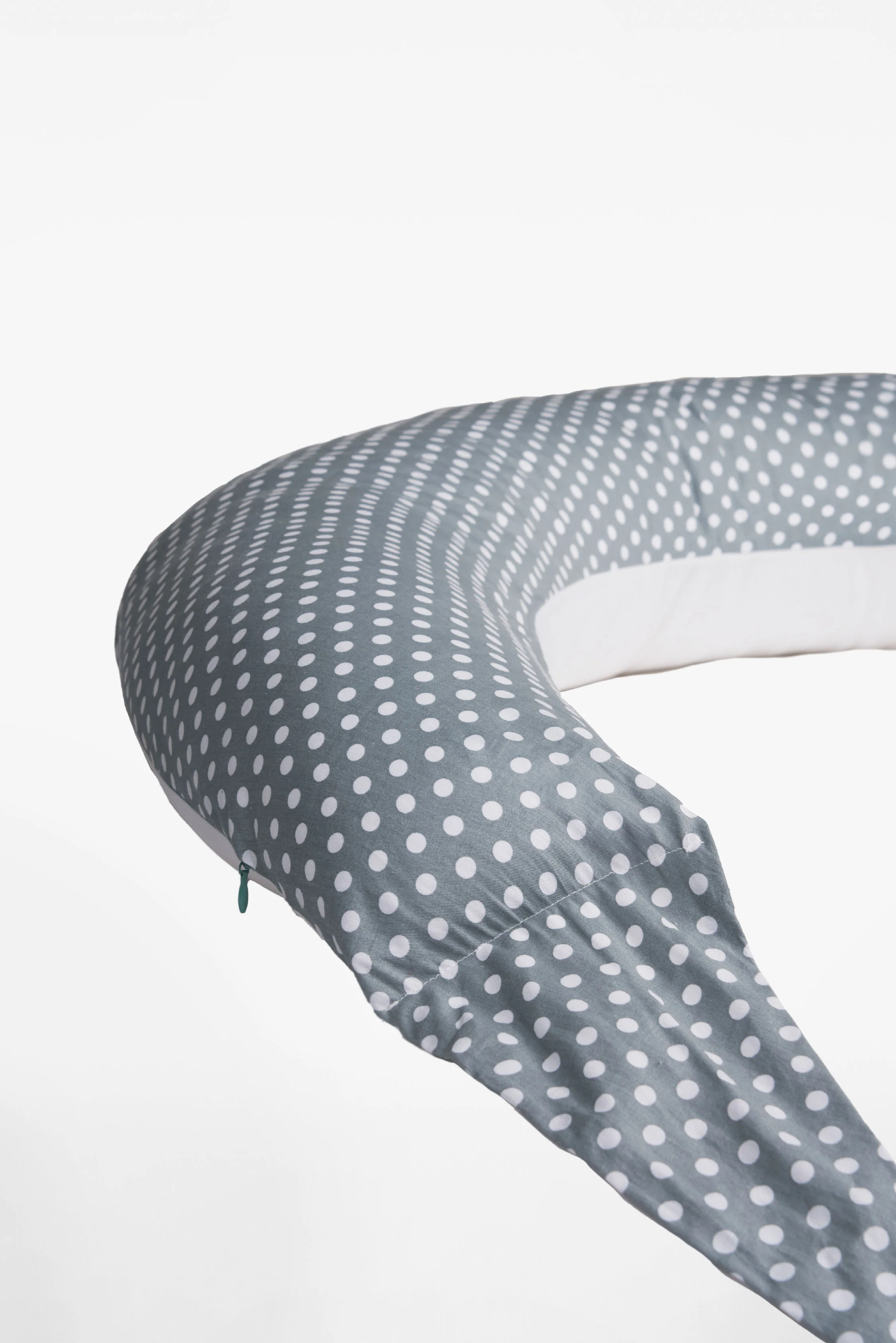 HUGS Pregnancy and Breastfeeding Pillow - Grey - Image 3
